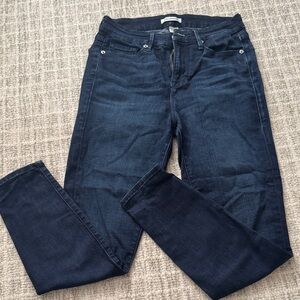 Good American Good Waist Crop - Dark Wash - Size 2/26